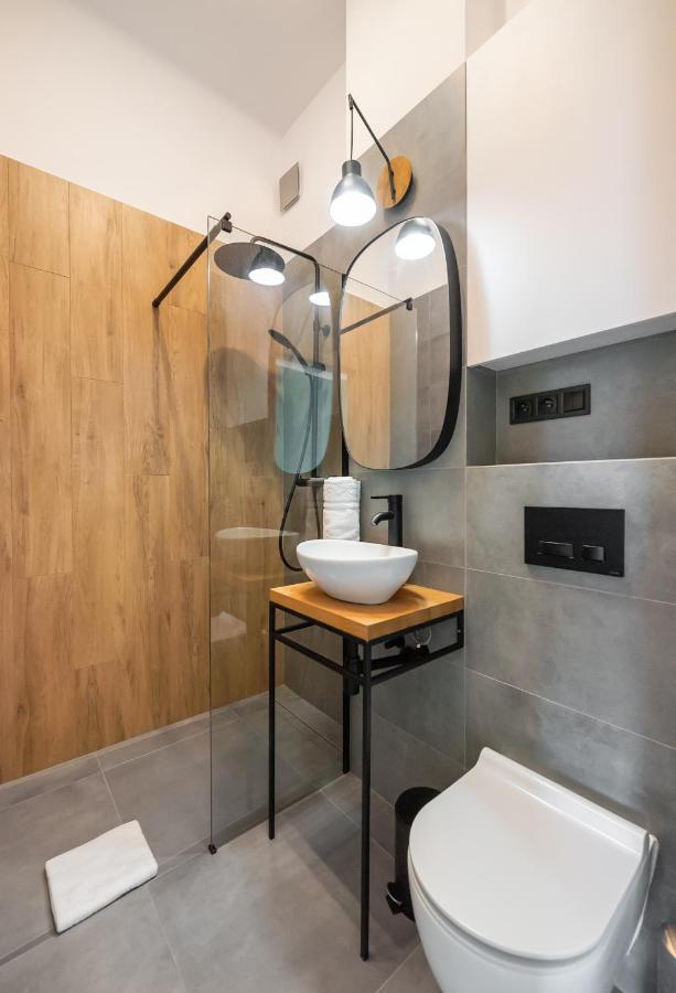 Grzybowska Sundown City Centre Apartment Varsó Kültér fotó